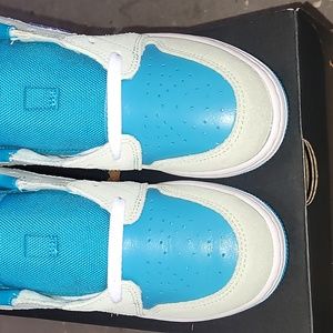 Air Jordan 1 Low SE GS Psychic Purple